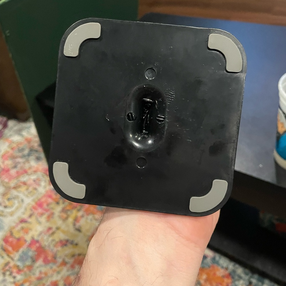 GAME CONSOLE HEADPHONE STAND - Picture 3 of 3